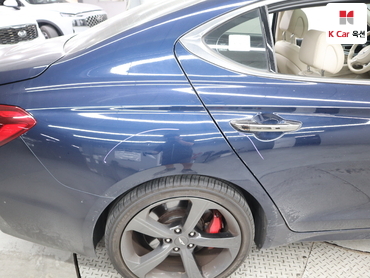 2019 - genesis g70