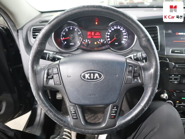 2012 - kia k7