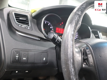 2012 - kia k7
