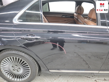 2021 - genesis g90