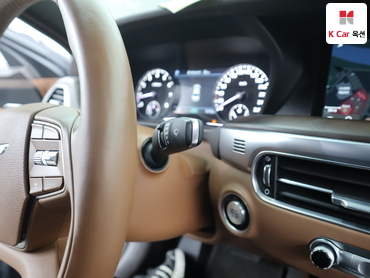 2021 - genesis g90