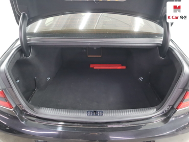 2021 - genesis g90