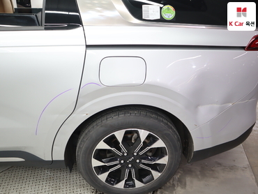 2023 - kia carnival