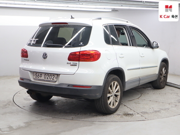 2016 - volkswagen tiguan