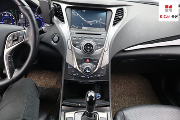 2013 - hyundai grandeur