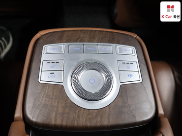 2022 - genesis g80