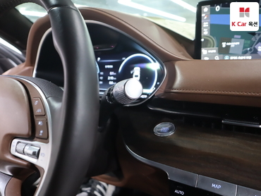 2022 - genesis g80