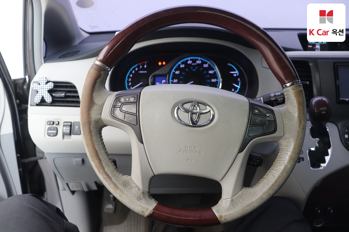 TOYOTA 시에나 - 10