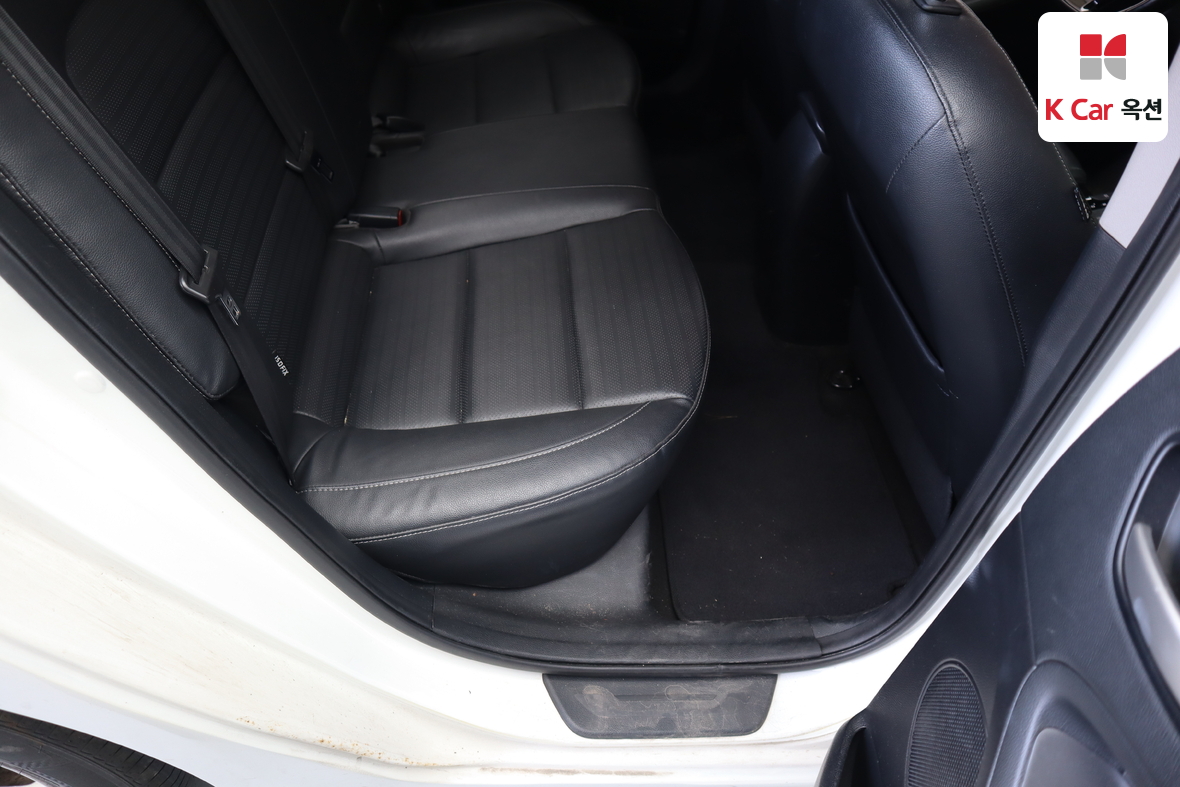 Kia K3 - 25
