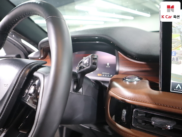 2021 - lincoln aviator