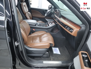 2021 - lincoln aviator