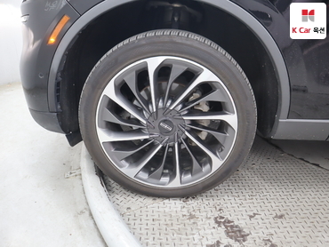 2021 - lincoln aviator