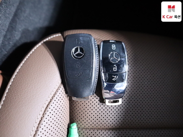 2022 - mercedes-benz e350