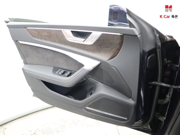 2020 - audi a7