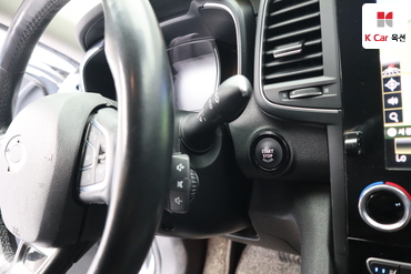2020 - renault qm6