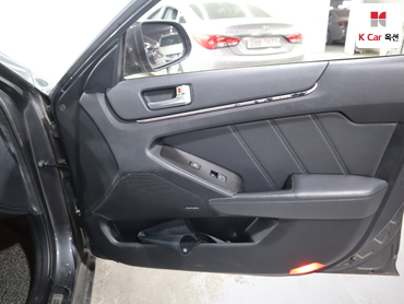2012 - kia k7