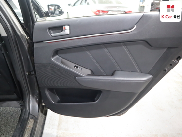 2012 - kia k7