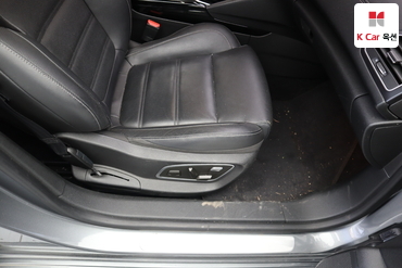 2016 - renault sm6