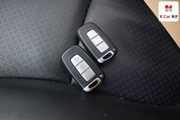 2011 - hyundai accent