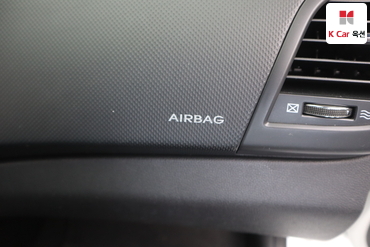2011 - hyundai accent