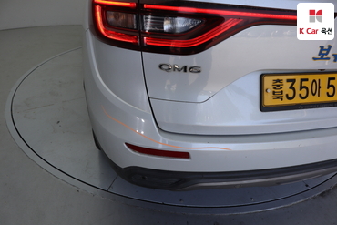 2020 - renault qm6
