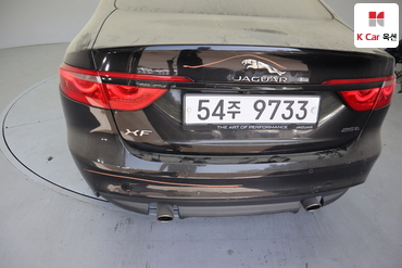 2017 - jaguar xf