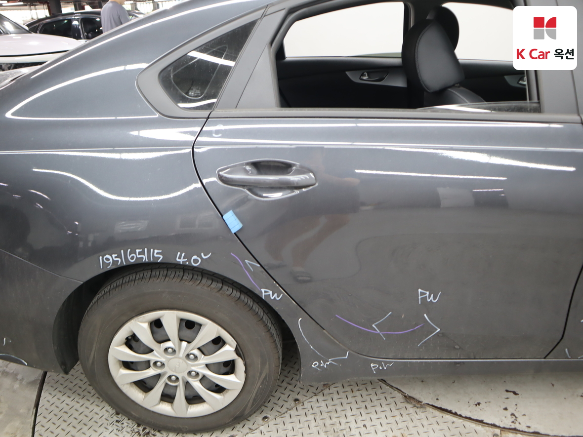 Kia K3 - 35