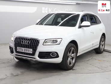 아우디 Q5 TDI 다이나믹 8R