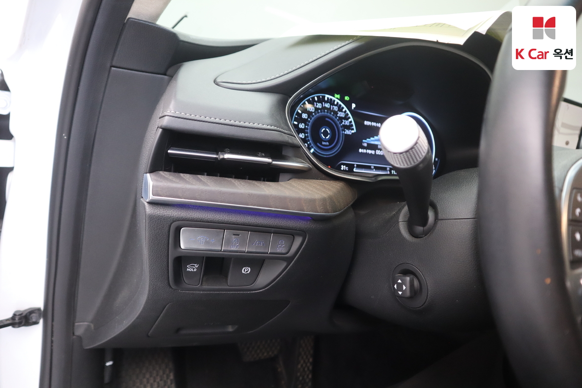Genesis G80 - 9