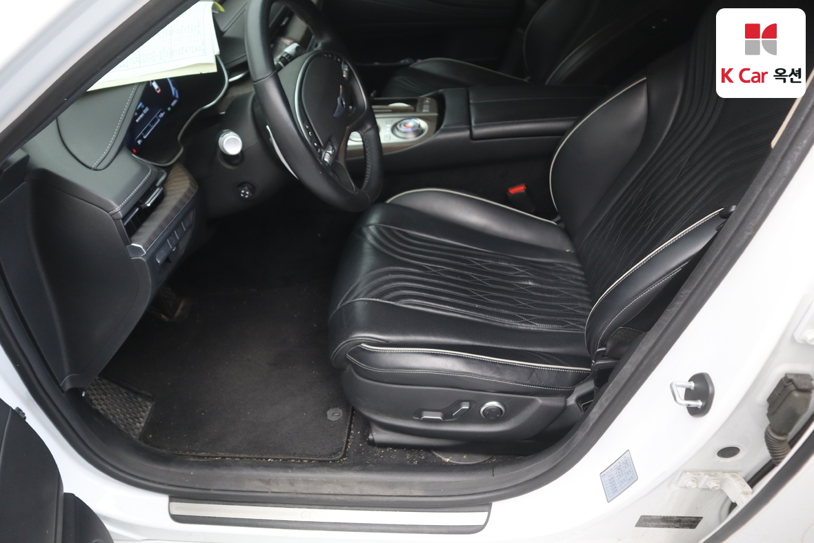 Genesis G80 - 21