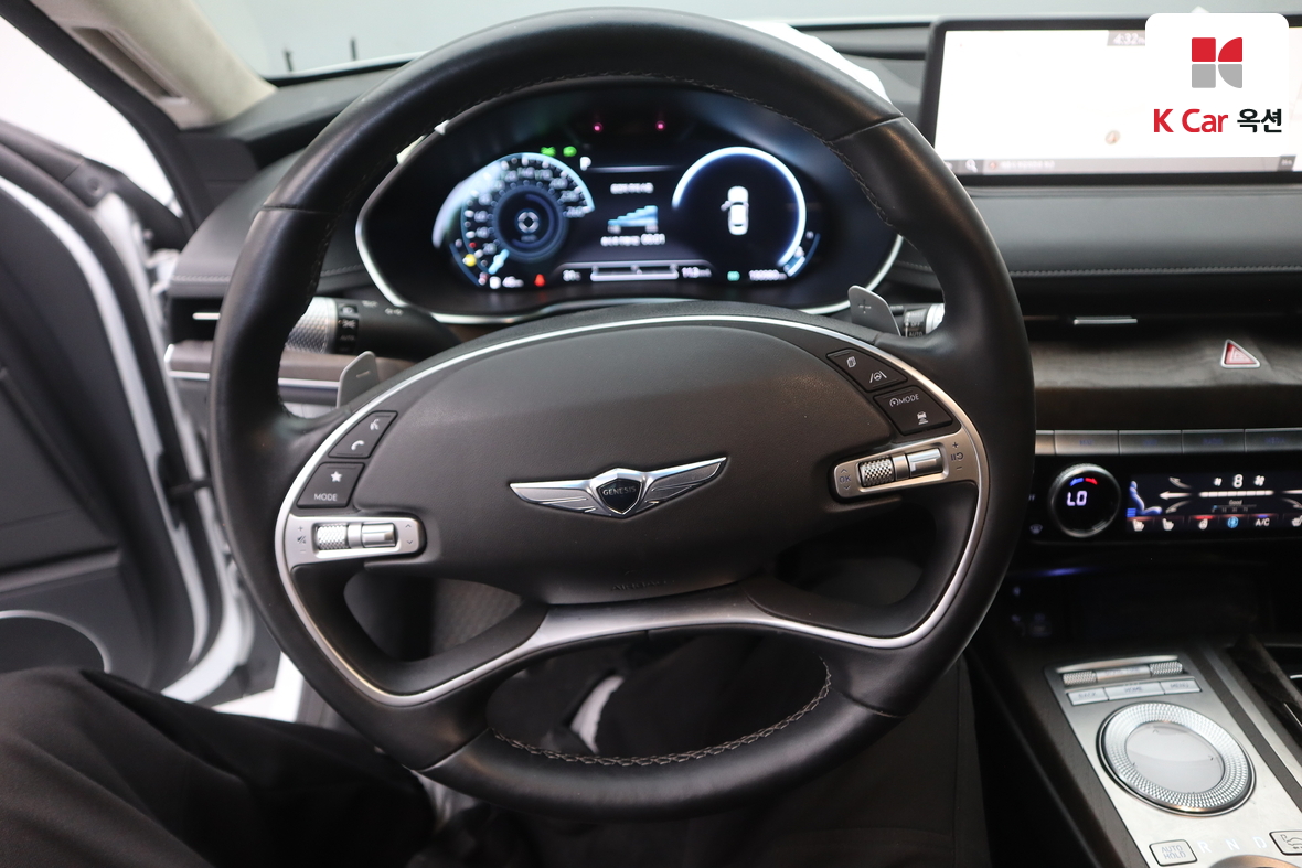 Genesis G80 - 10