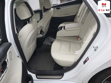 2022 - hyundai grandeur