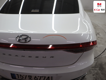 2022 - hyundai grandeur