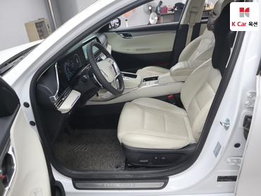 2022 - hyundai grandeur
