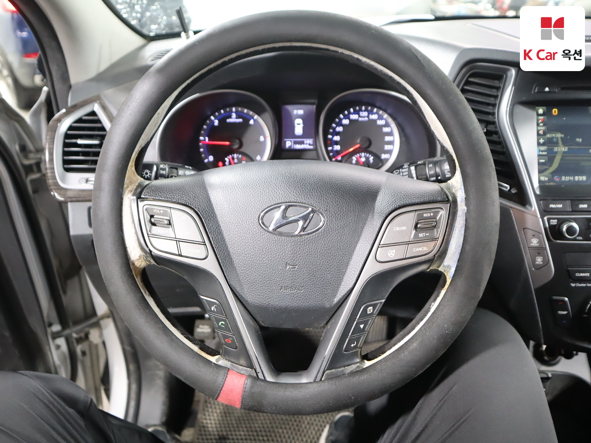 현대자동차 SANTAFE - 10