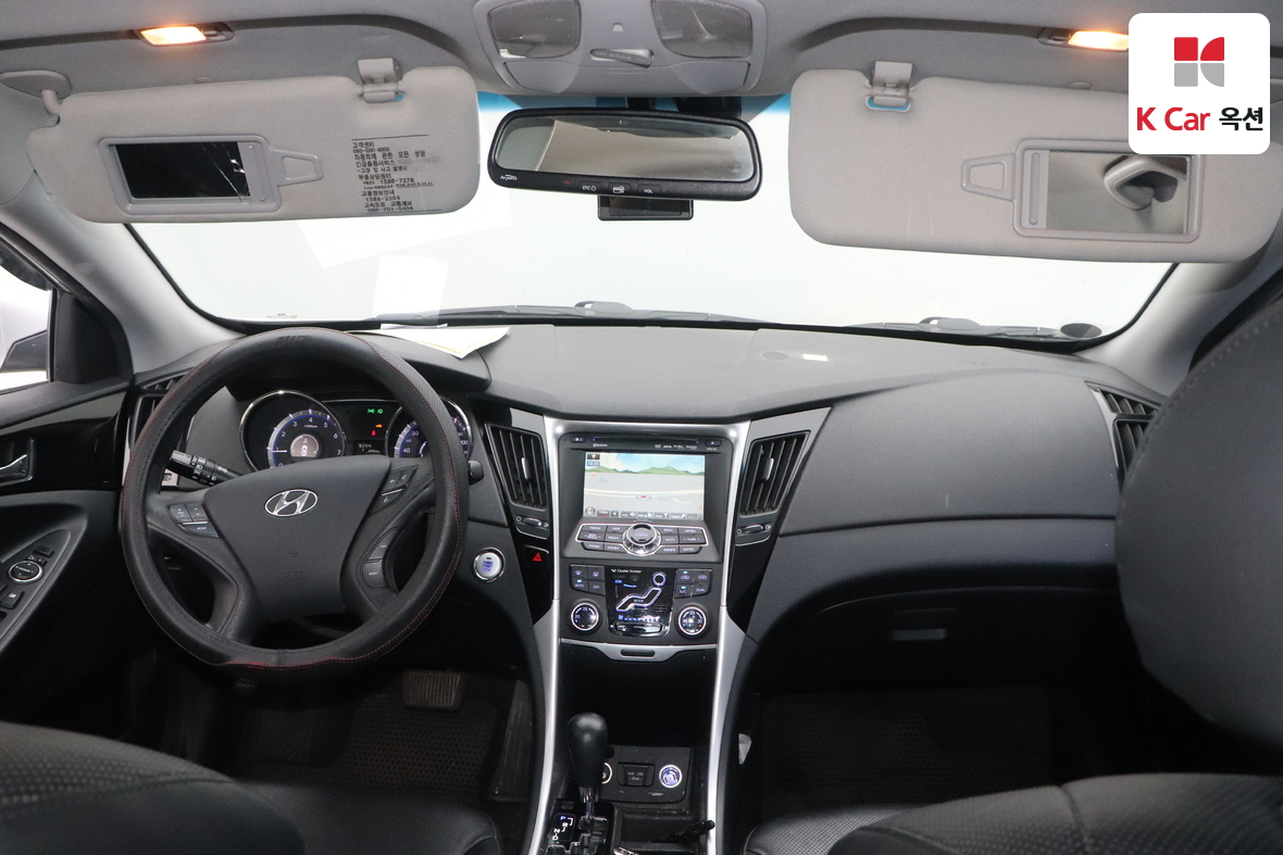 Hyundai Sonata - 3
