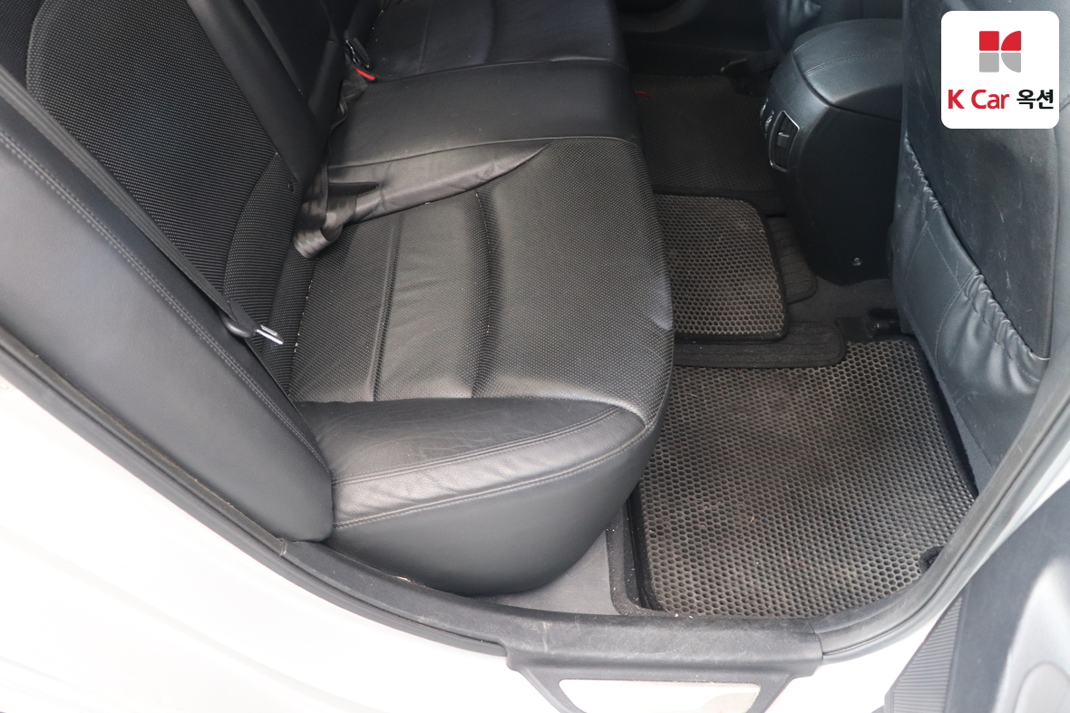 Hyundai Sonata - 26