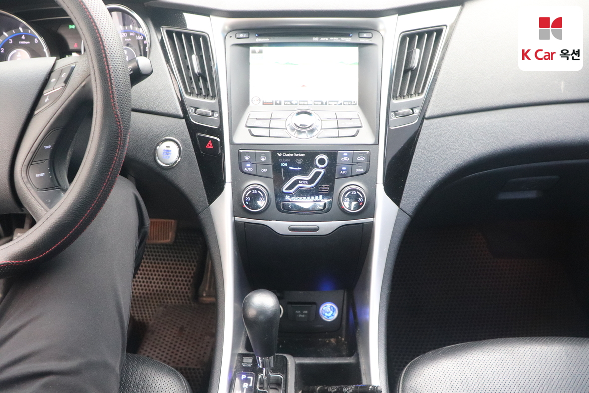Hyundai Sonata - 6