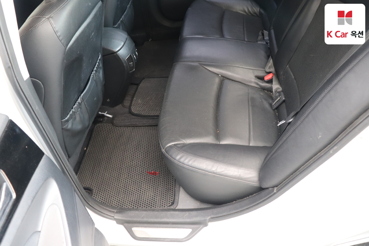 Hyundai Sonata - 22