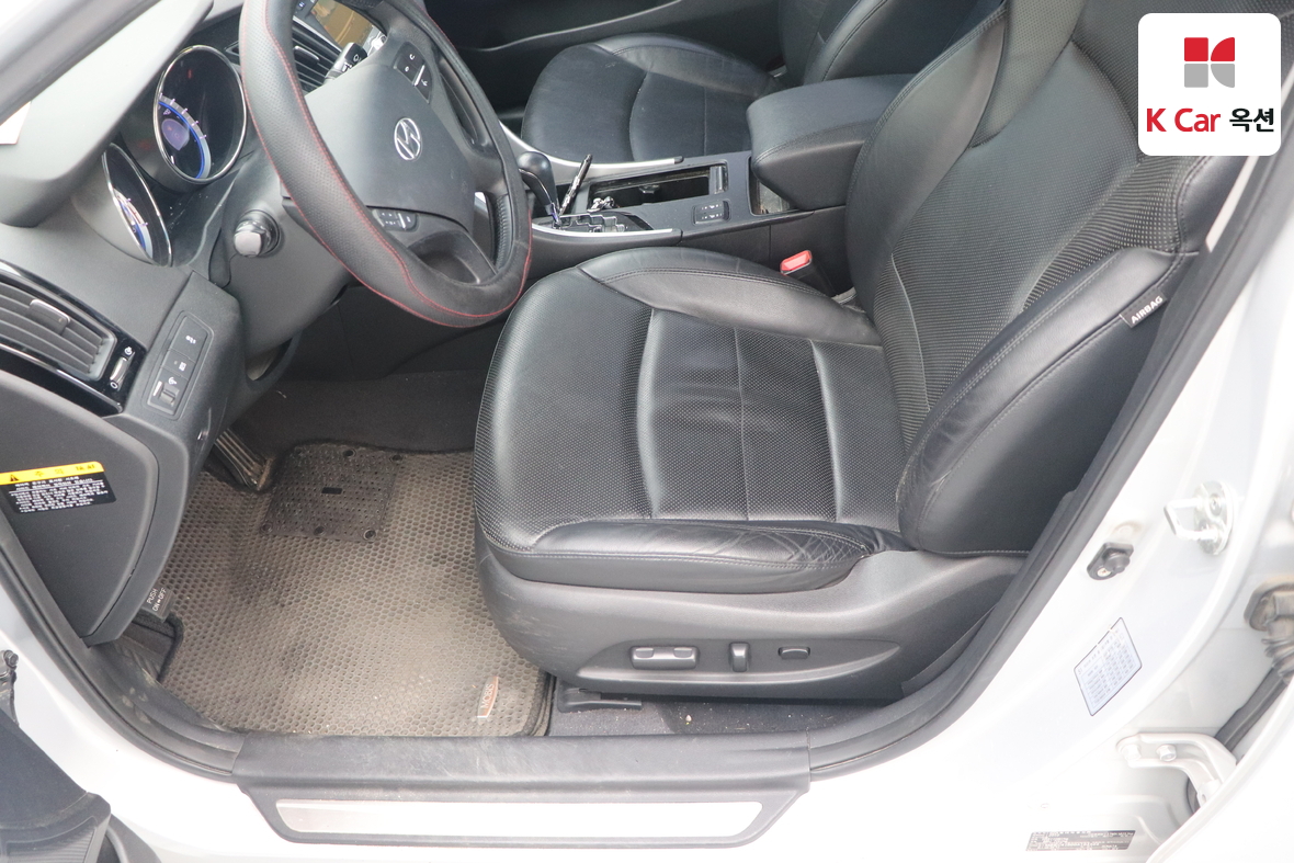 Hyundai Sonata - 19