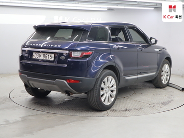 2017 - land rover range rover