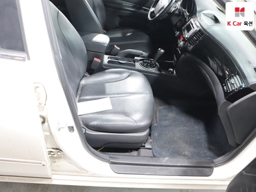 2009 - kia roche