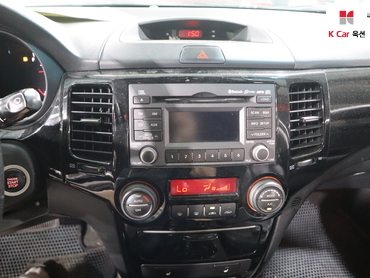 2009 - kia roche