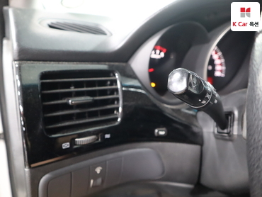2009 - kia roche