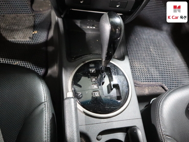 2009 - kia roche