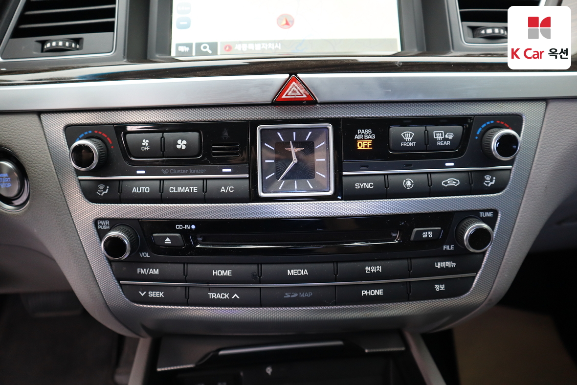 Genesis G80 - 14