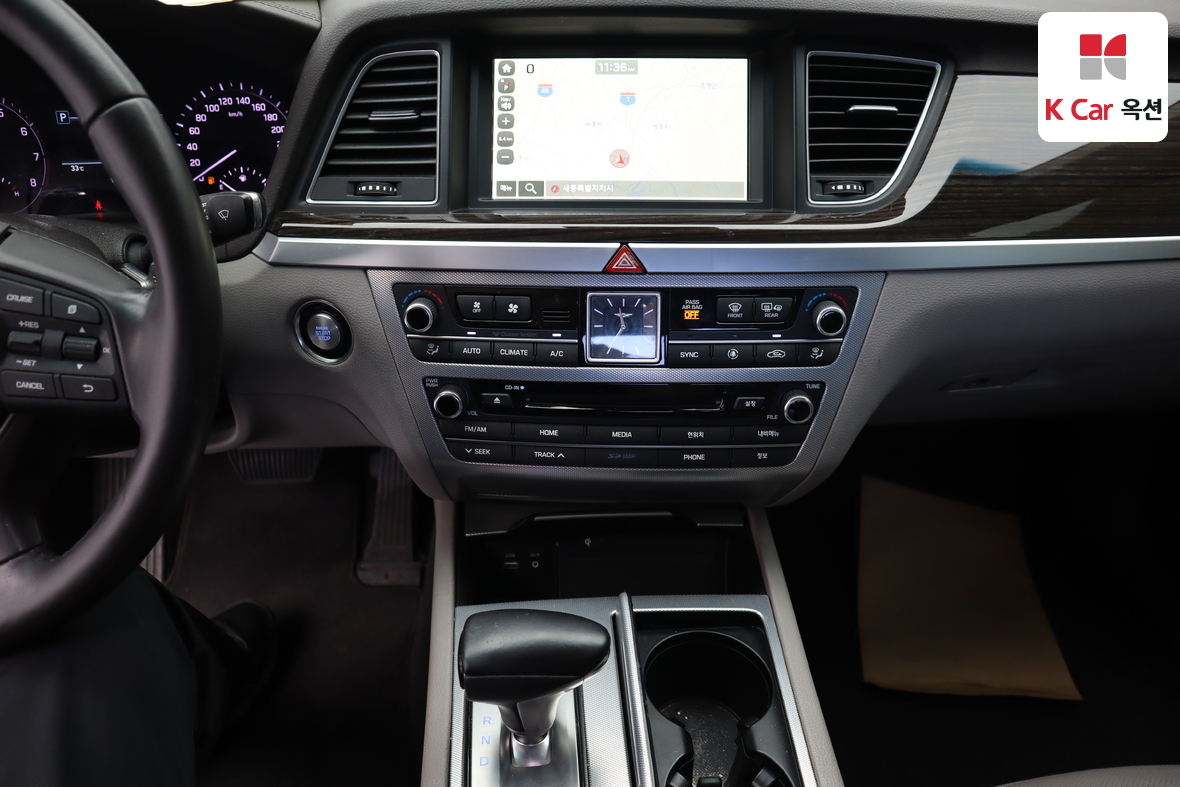 Genesis G80 - 6