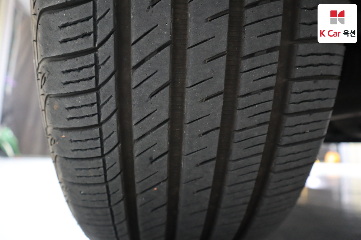 KG Mobility Rexton - 35