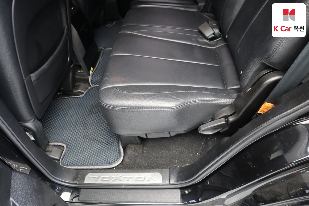 KG Mobility Rexton - 23