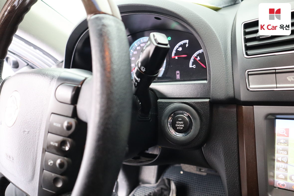 KG Mobility Rexton - 11